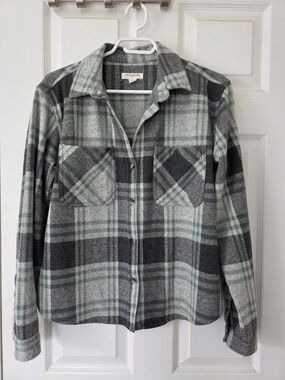 Womens Button-Front Shacket | SZ Small